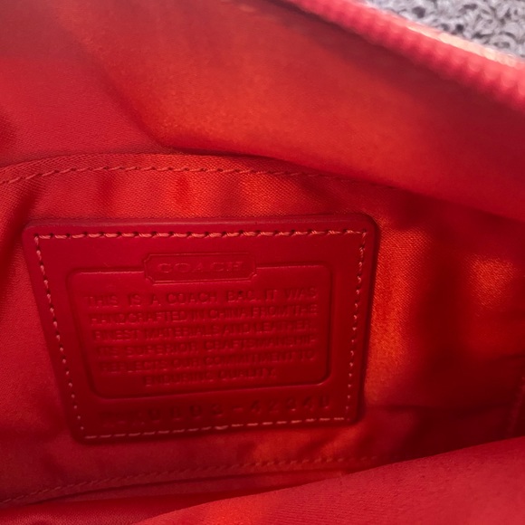 Coach Signature Vday Op Art Scarf Print Bag - Picture 4 of 4